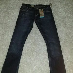 Levis skinny size 14